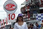 24 Hours Grid Girl