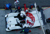 Problems with the on-board air jack at the first pit stop dropped the Wallace/ Shimoda car down to fourth at the mid stages of the race