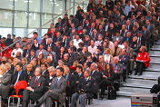 Many guests and journalists attended the launch of the F2002