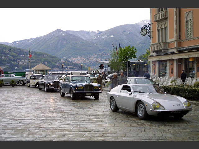 Piazza Cavour display