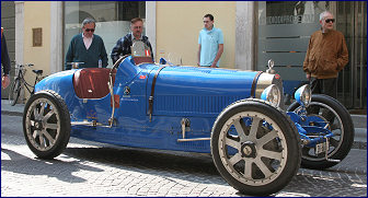 015 Meier/Batouskova CH Bugatti T35 1925