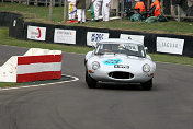 25 Jaguar E-Type lightweight Dario Franchitti/Jackie Oliver