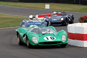 10 Ferrari 330 P4 Rep. ch.Nr.0900 David Piper