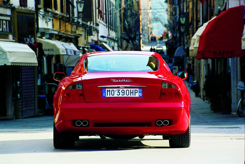 Maserati Coupe