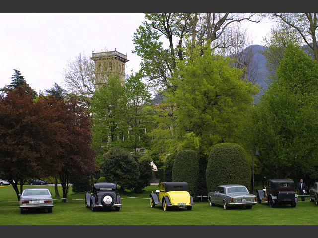 Villa Erba display