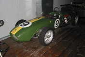 Lotus 18