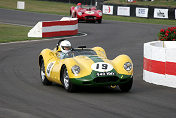 19 Lister-Jaguar "Knobbly" Christopher Lunn