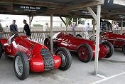 05 Alfa Romeo 308C Julian Majzub;04 Alfa Romeo 12 C-37 ch.Nr.51204 Herbert Handlbauer