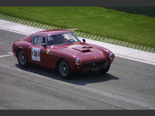 Federico Dubbini racing his SWB