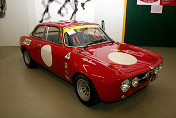 Alfa Romeo 1750/2000 GTAm Replica s/n 2422434