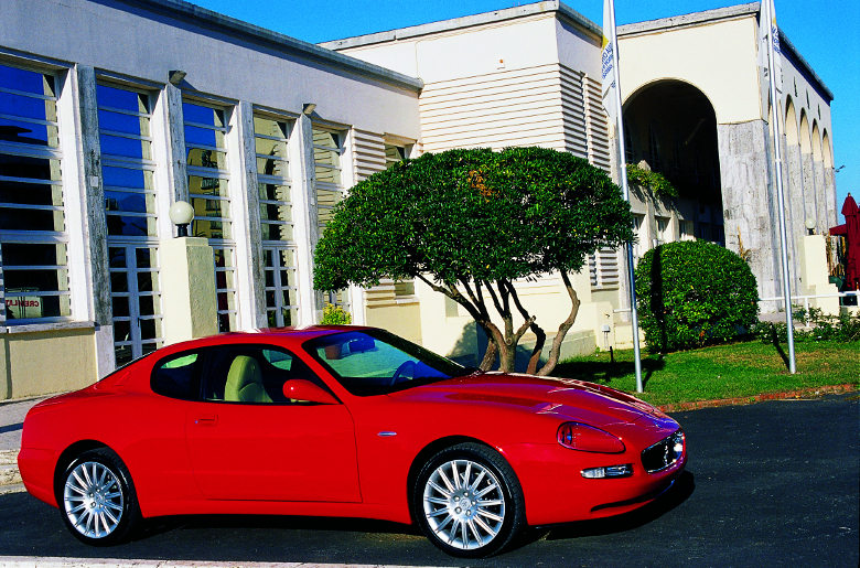 Maserati Coupe