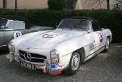 060 3°  Buheiry Wael Acharya Jay MERCEDES-BENZ 300 SL Roadster 1960 UK