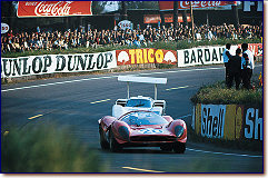 Le Mans 24 h 1967The 412 P (330 P3/4) s/n 0846 was driven by Chris Amon and Nino Vaccarella. In the picture, Vaccarella leads the Chaparral 2F of Jennings/ Johnson through Les Esses